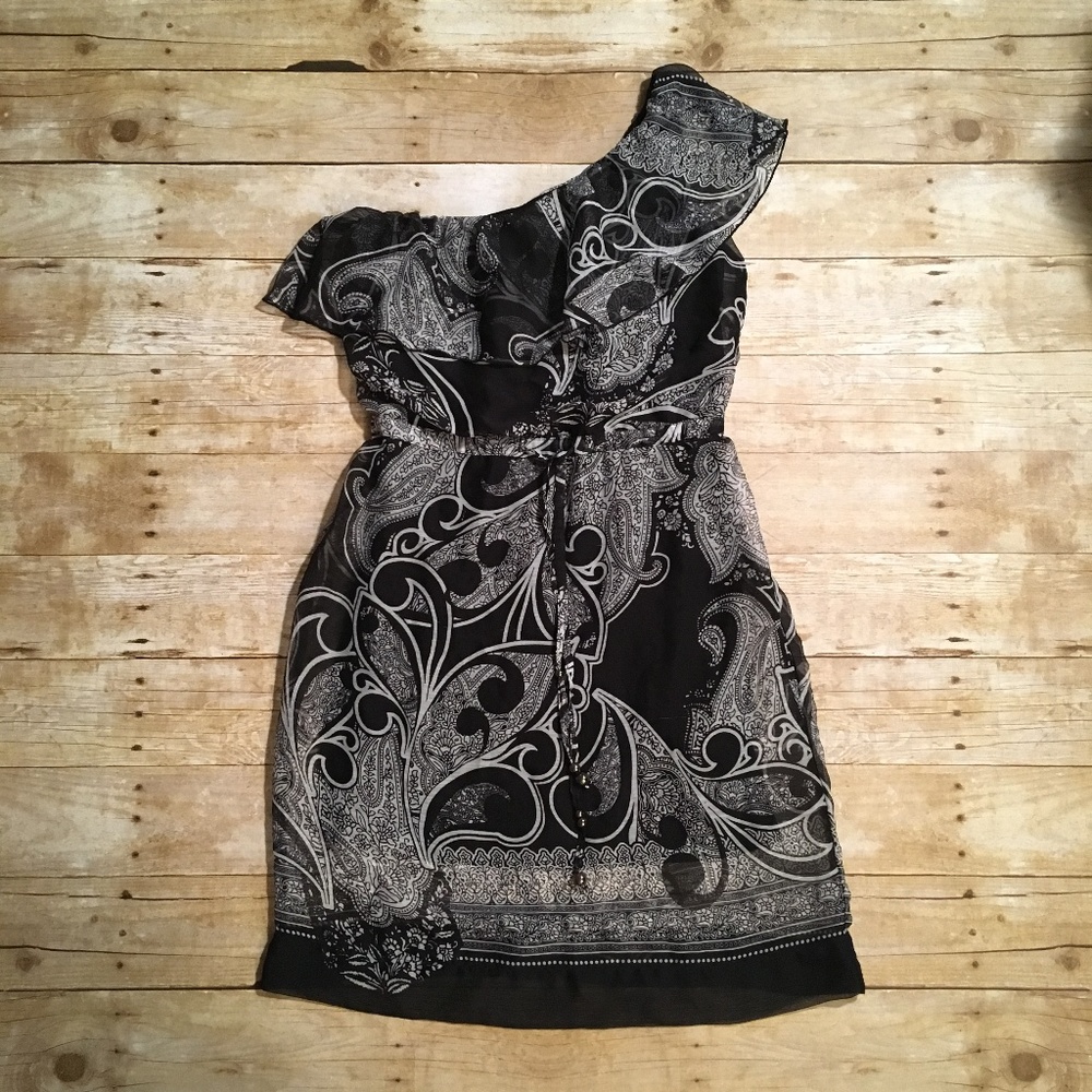 New York and company one shoulder dress